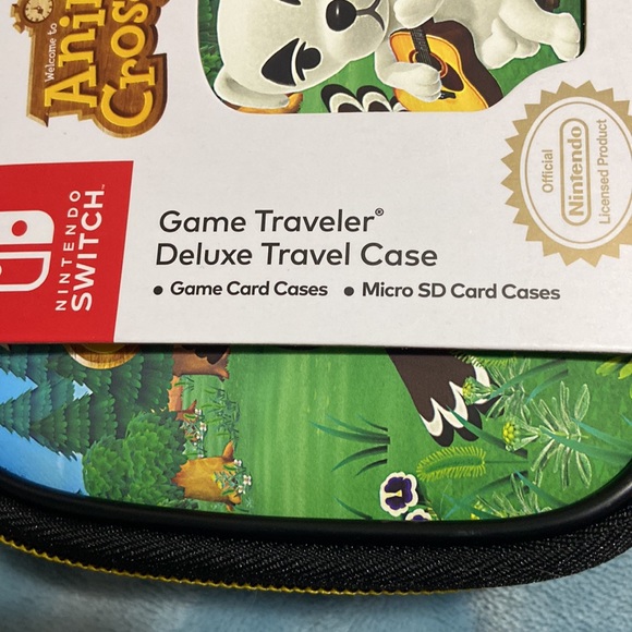 Animal Crossing Nintendo Switch carrying case - Picture 3 of 4